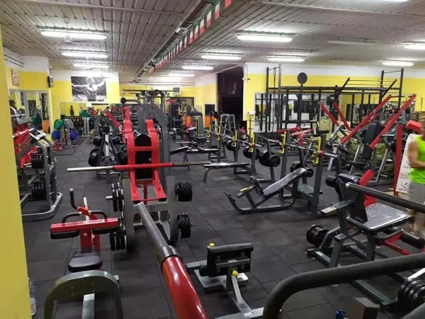 Come importare attrezzature da palestra dalla Cina: una guida completa