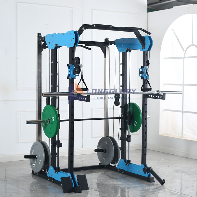 Quali fattori dovrebbero essere considerati quando si acquistano attrezzature per il fitness?
