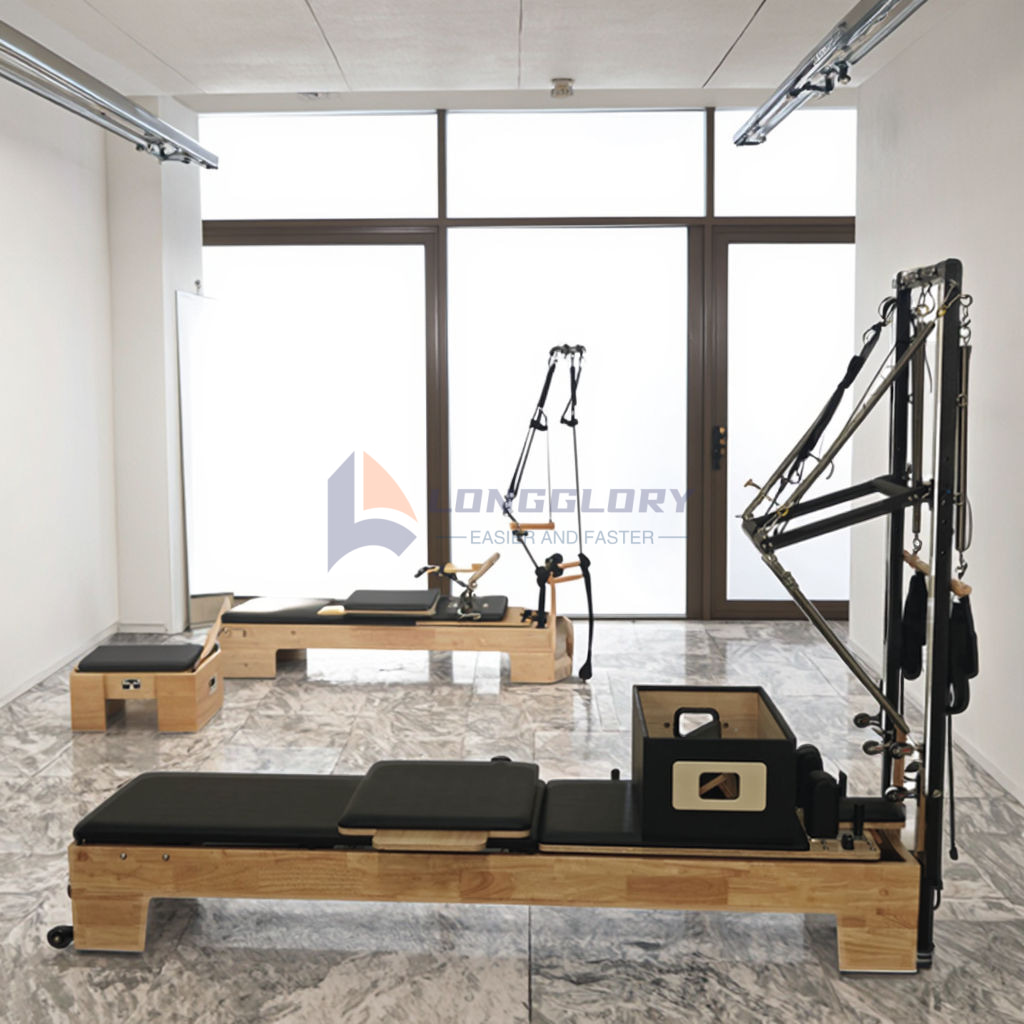 Macchina pilates in legno di quercia con torre