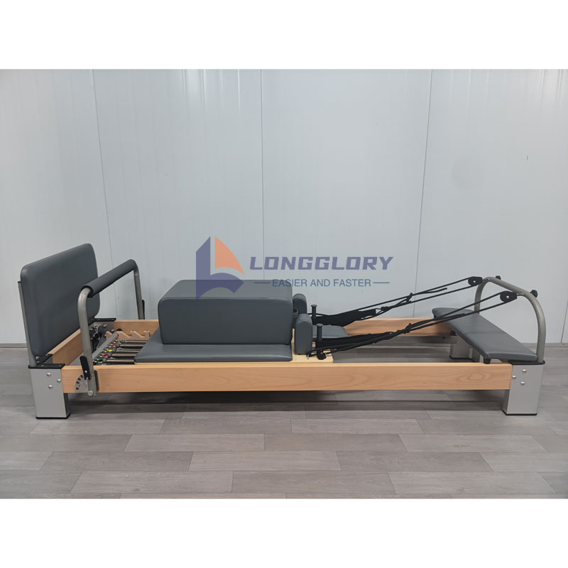 Pilates Studio Letto con anima in legno di faggio